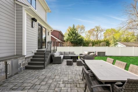 67 Westervelt Place Cresskill NJ 07626
