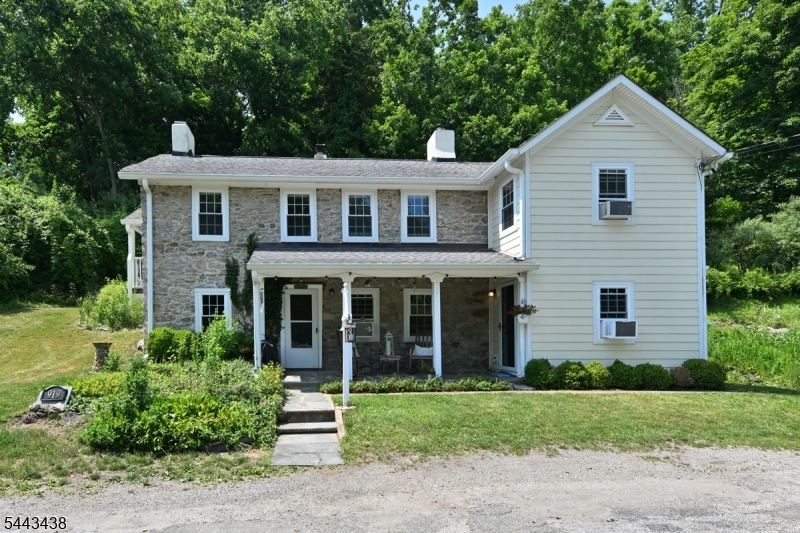 919 Wall Street Stillwater NJ 07860