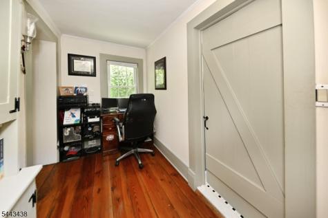 919 Wall Street Stillwater NJ 07860
