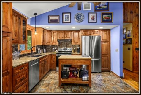 118 Ridge Road Hampton NJ 07860