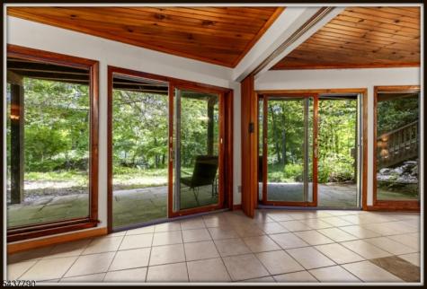 118 Ridge Road Hampton NJ 07860