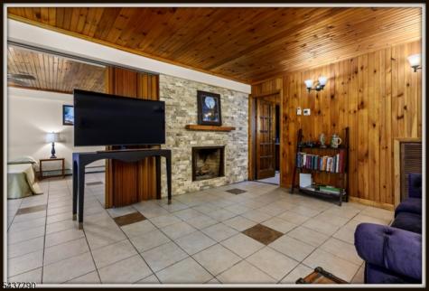 118 Ridge Road Hampton NJ 07860