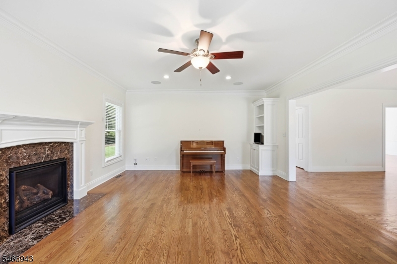 31 Graham Avenue North Haledon NJ 07508