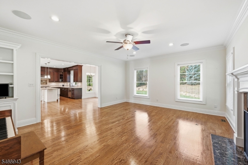 31 Graham Avenue North Haledon NJ 07508