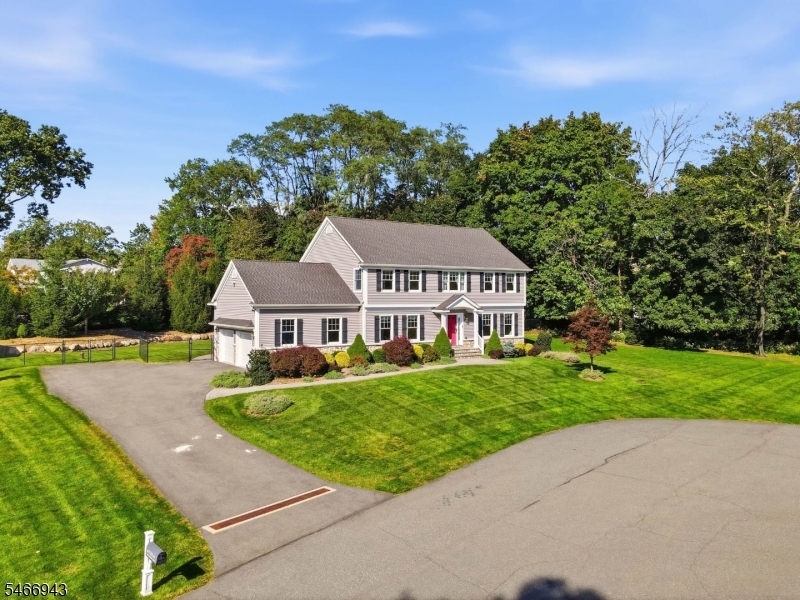 31 Graham Avenue North Haledon NJ 07508