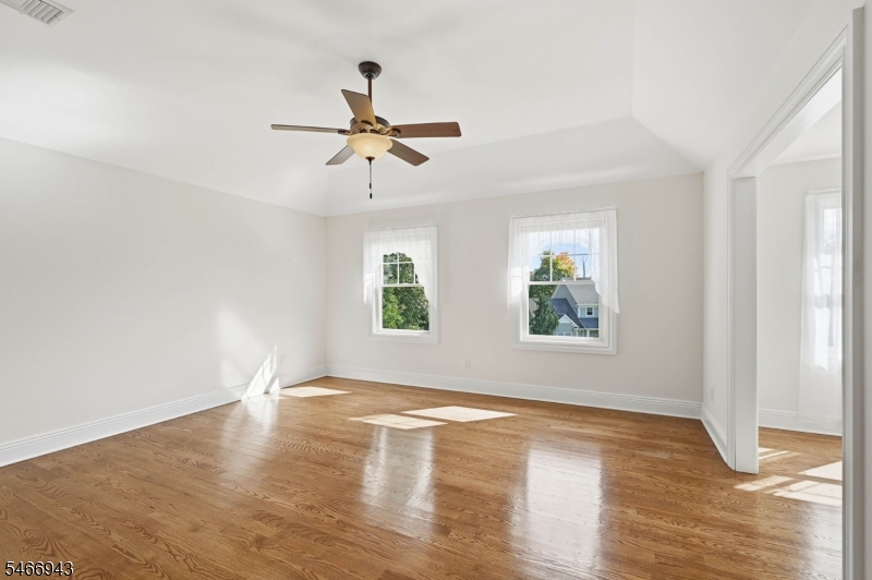 31 Graham Avenue North Haledon NJ 07508