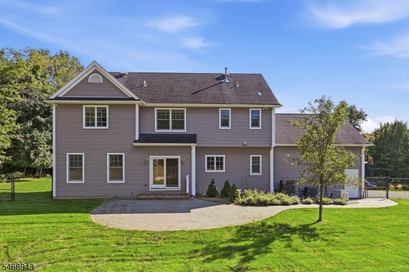 31 Graham Avenue North Haledon NJ 07508