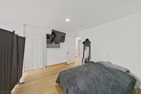 194 Astor Street Newark NJ 07114
