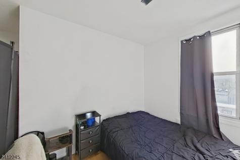 194 Astor Street Newark NJ 07114