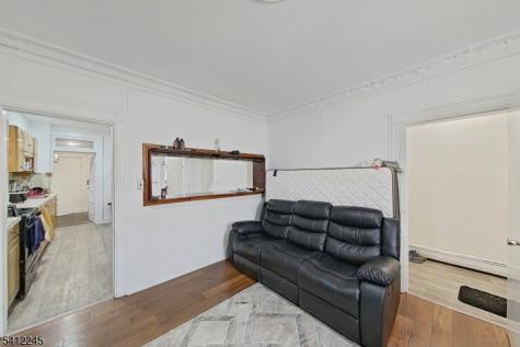 194 Astor Street Newark NJ 07114