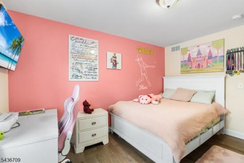 128 Baltimore Avenue Hillside NJ 07205