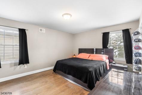 128 Baltimore Avenue Hillside NJ 07205