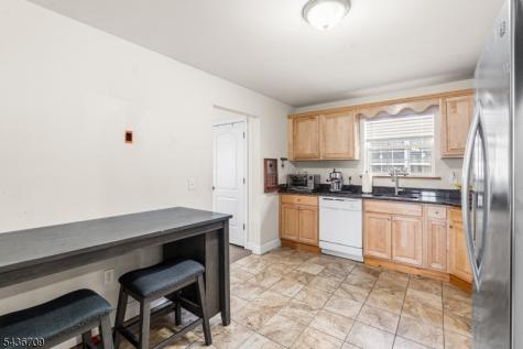128 Baltimore Avenue Hillside NJ 07205