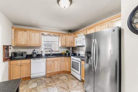 128 Baltimore Avenue Hillside NJ 07205