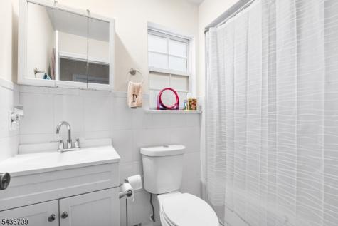 128 Baltimore Avenue Hillside NJ 07205