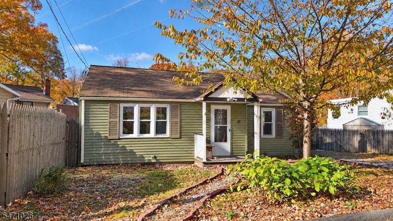 51 Winona Trail Jefferson NJ 07849