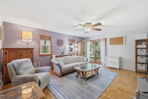 9 Juniper Trail Kinnelon NJ 07405