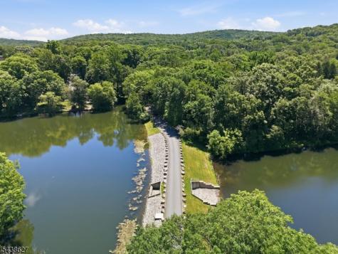 9 Juniper Trail Kinnelon NJ 07405