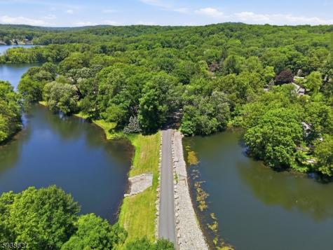 9 Juniper Trail Kinnelon NJ 07405