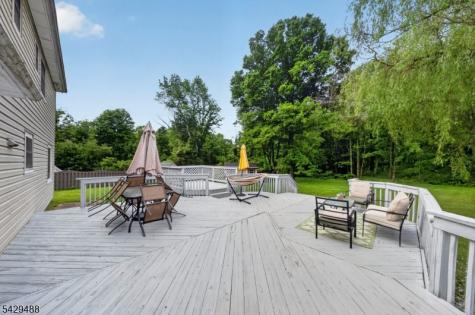 615 Van Liew Court Hillsborough NJ 08844