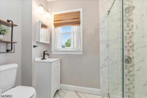 613 Maplewood Avenue Roselle Park NJ 07204