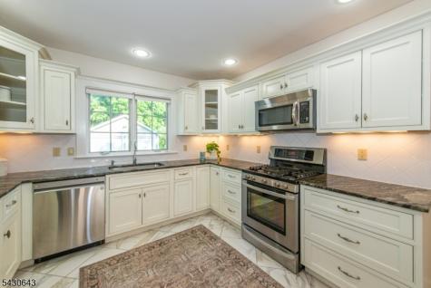 39 Essex Avenue Montclair NJ 07042