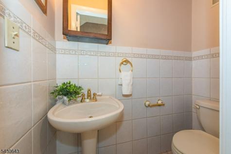 39 Essex Avenue Montclair NJ 07042