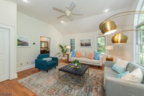 39 Essex Avenue Montclair NJ 07042