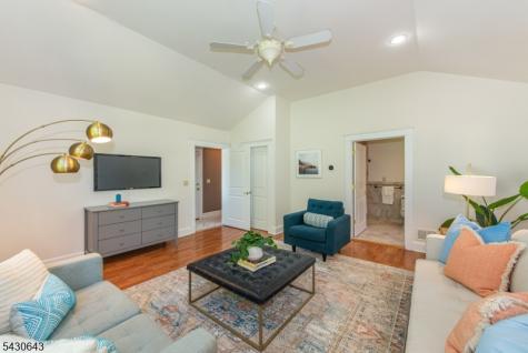 39 Essex Avenue Montclair NJ 07042