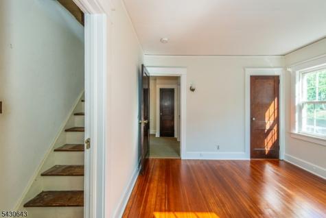 39 Essex Avenue Montclair NJ 07042