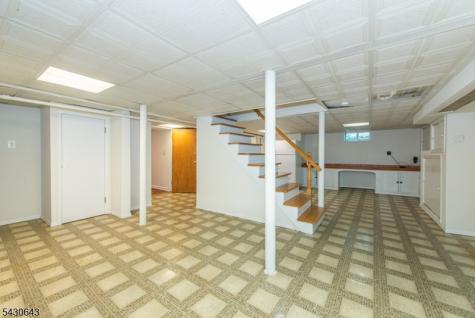 39 Essex Avenue Montclair NJ 07042
