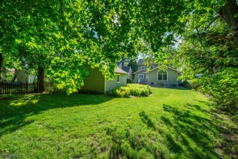 39 Essex Avenue Montclair NJ 07042