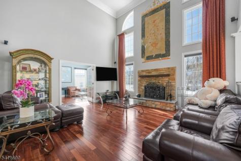 4 Buck Run Court Montville NJ 07082