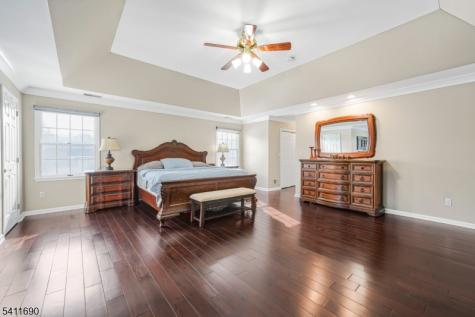 4 Buck Run Court Montville NJ 07082