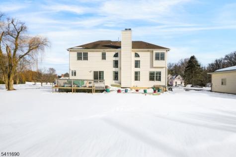4 Buck Run Court Montville NJ 07082