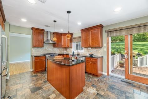 140 Shady Lane Randolph NJ 07869