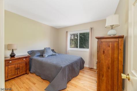 140 Shady Lane Randolph NJ 07869