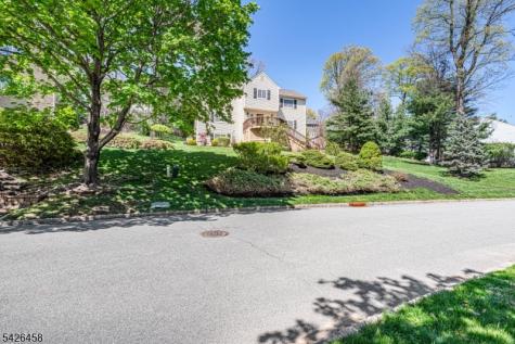140 Shady Lane Randolph NJ 07869