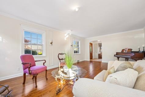 85 Chelsea Road Clifton NJ 07012