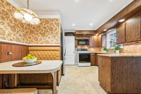 85 Chelsea Road Clifton NJ 07012