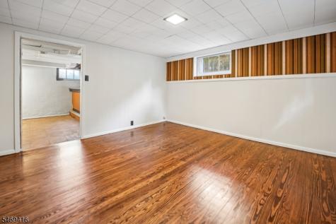 85 Chelsea Road Clifton NJ 07012