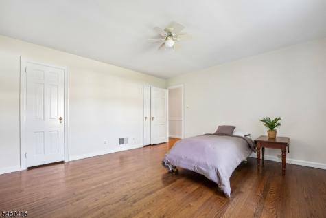 85 Chelsea Road Clifton NJ 07012