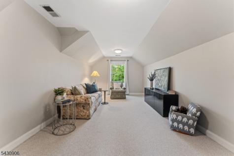 305 Charlton Lane Branchburg NJ 08853
