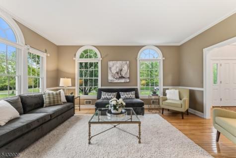 305 Charlton Lane Branchburg NJ 08853
