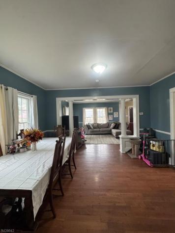 10 Governor Haines Street Hamburg NJ 07419