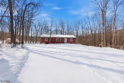 191 Millbrook Road Hardwick NJ 07825