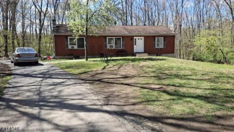 191 Millbrook Road Hardwick NJ 07825