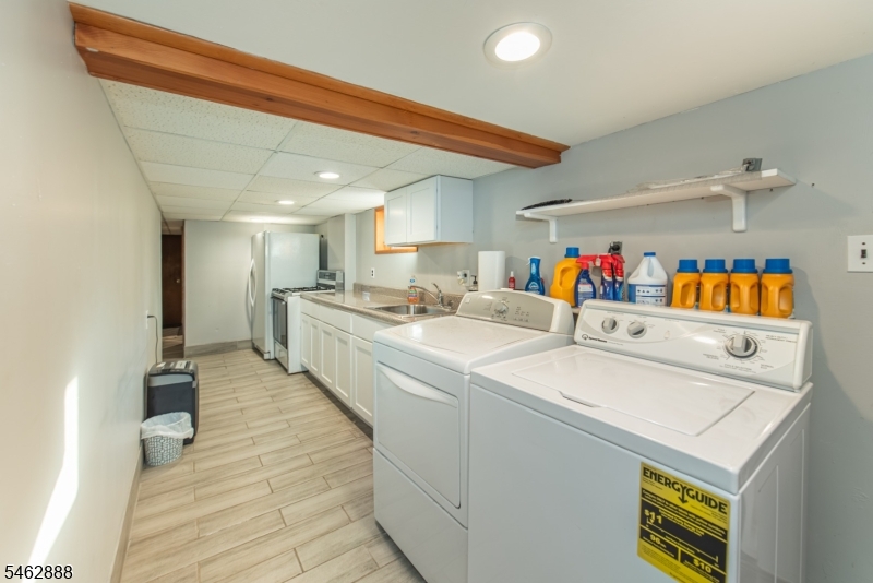 18 Summit Avenue Cedar Grove NJ 07009