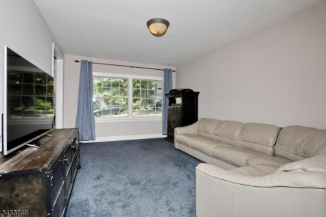 153 Bergen Avenue Waldwick NJ 07463