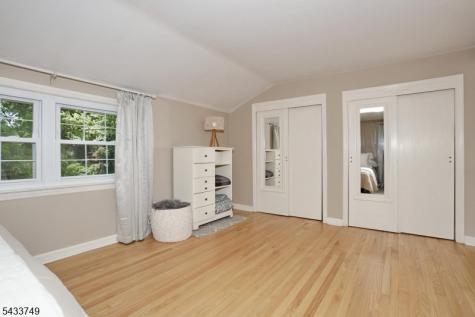 153 Bergen Avenue Waldwick NJ 07463